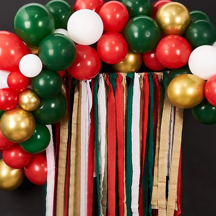 Crepe Streamer For Chrismas Party Backdrop